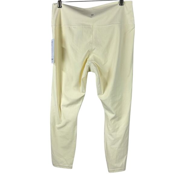 Athleta Transcend Rib 7/8 Tight Pale Yellow Women's Size Large New With Tags - Picture 3 of 11